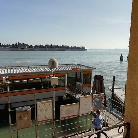 Ca' Sull' Acqua Vakantiehuis Venetië