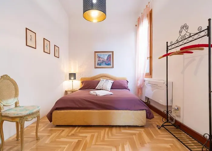 Ca' Sull' Acqua البندقية